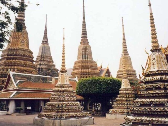 https://vietnamtur.viajes/wp-content/uploads/2021/10/Templo-Wat-Pho-bangkok-640x480.jpg